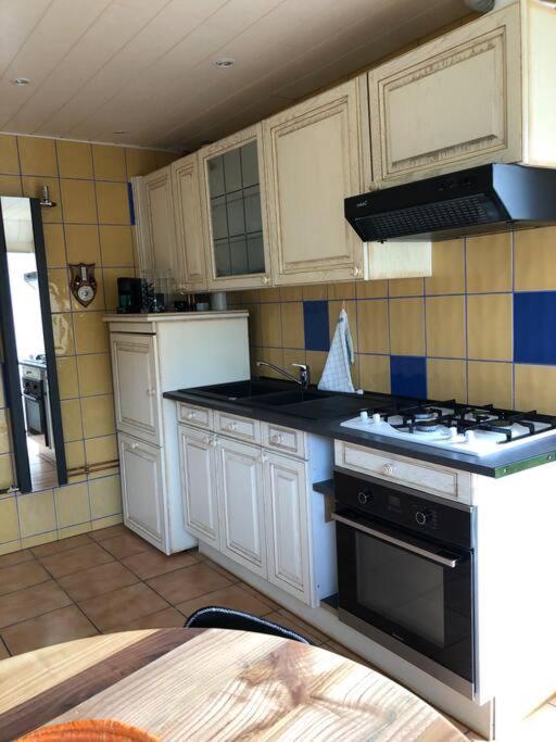 Appartement Type Loft Avec Terrasse Cherbourg-en-Cotentin Exterior foto
