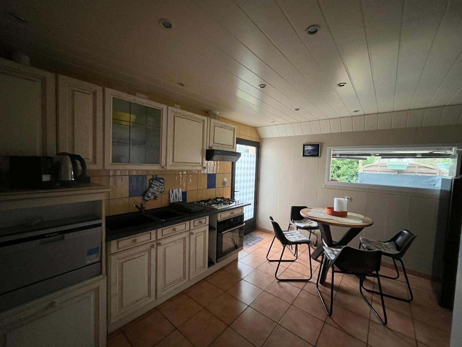 Appartement Type Loft Avec Terrasse Cherbourg-en-Cotentin Exterior foto